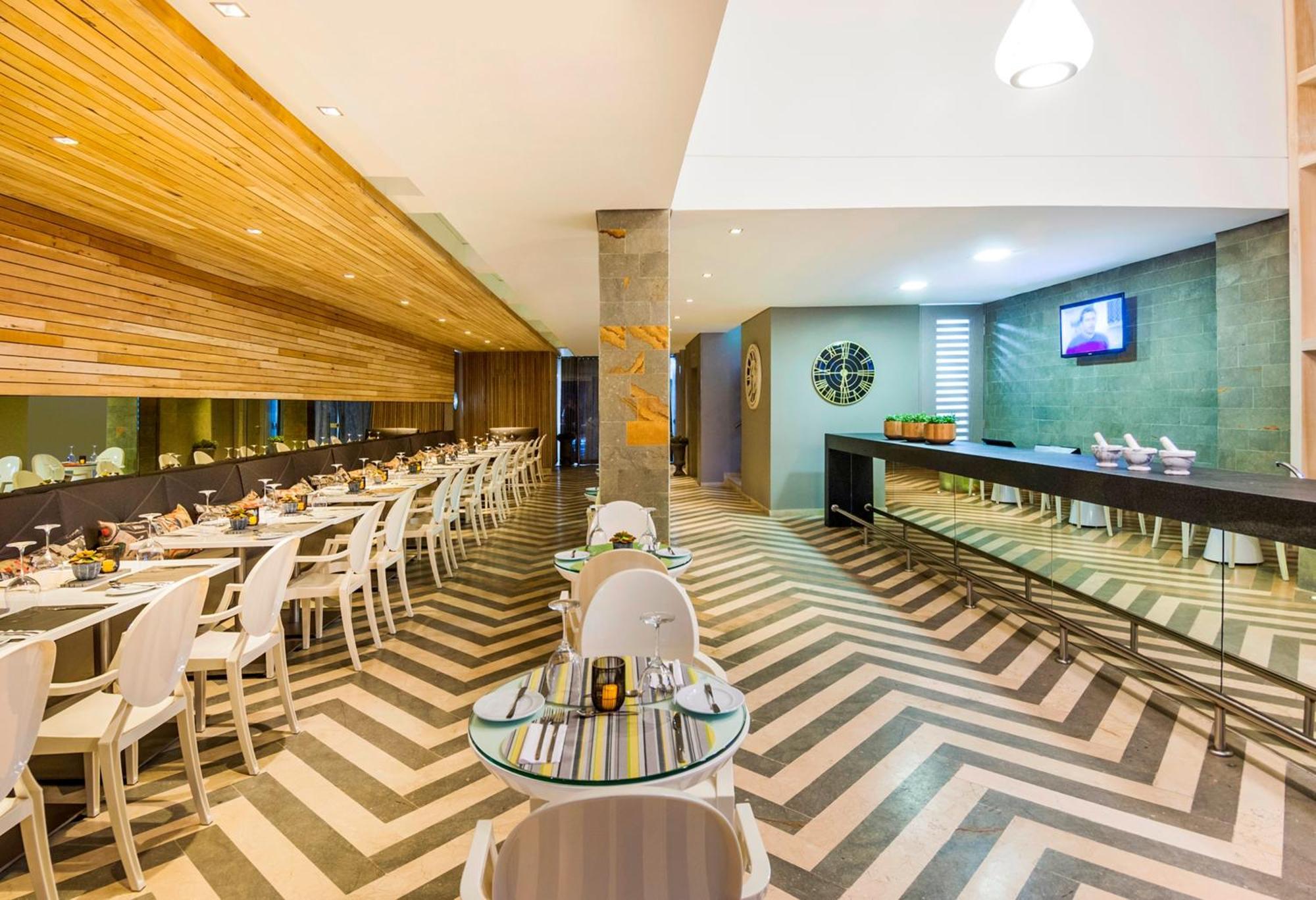 Oz Hotel