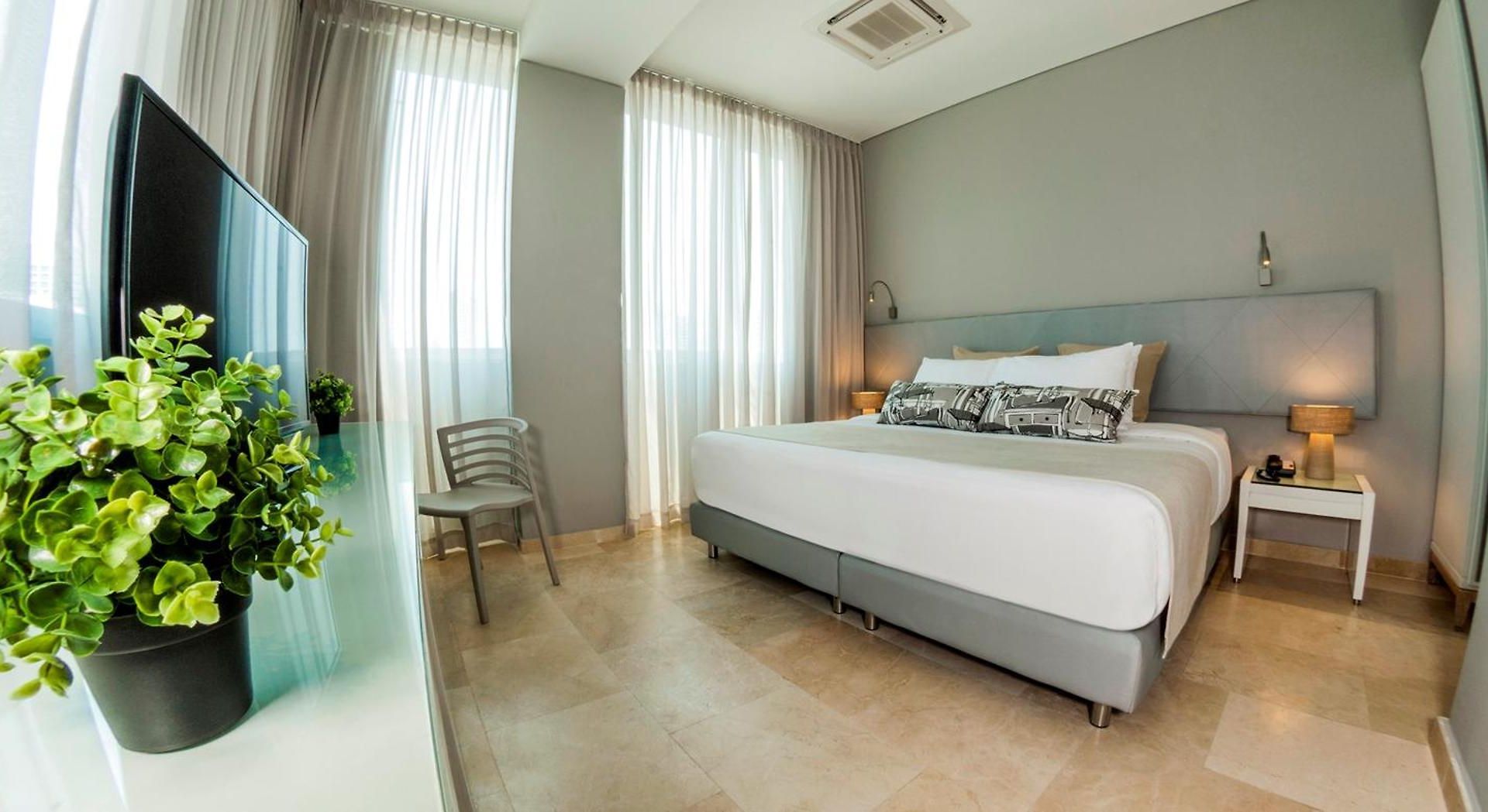 Hotel Oz Grand Cartagena