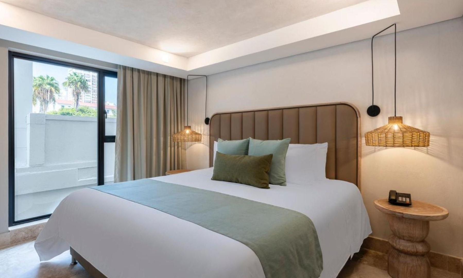 Oz Grand Cartagena