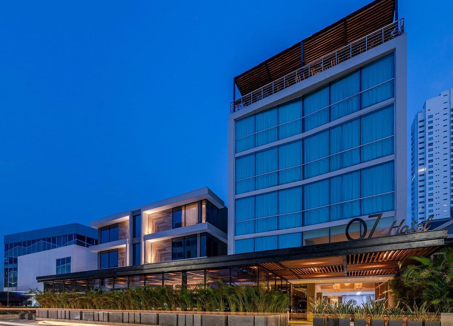 Oz Grand 4*