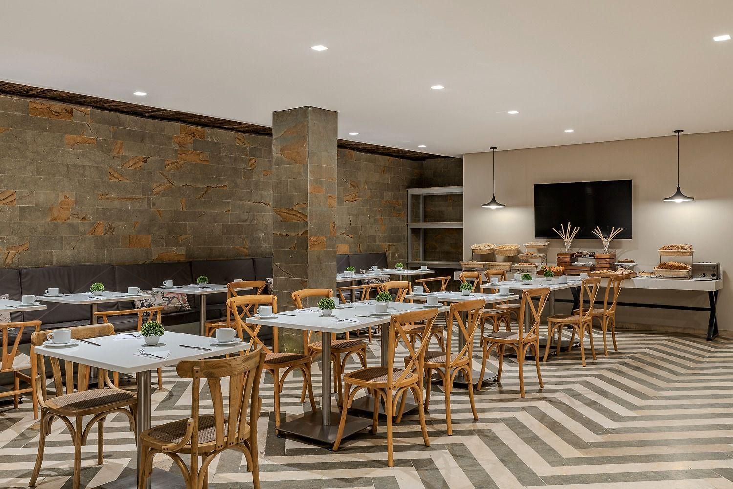 Hotel Oz Grand 4*