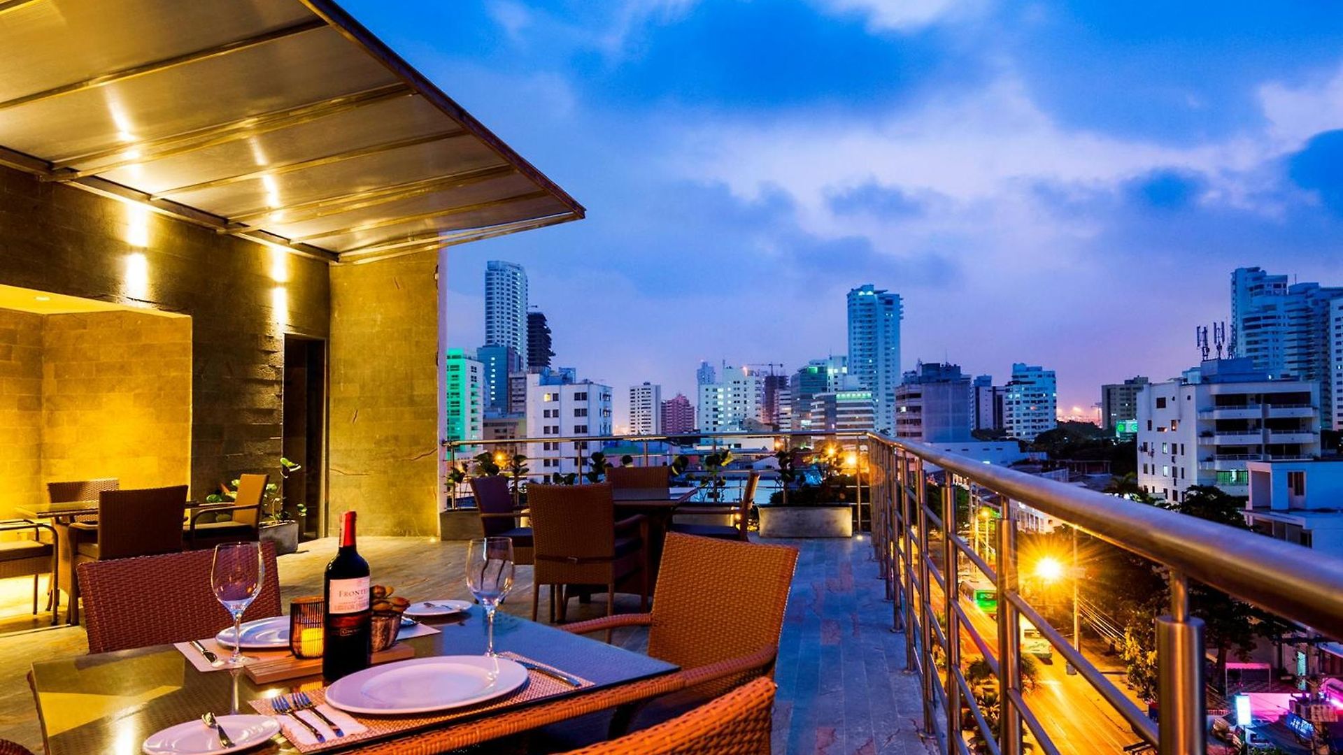 Oz Grand 4* Cartagena