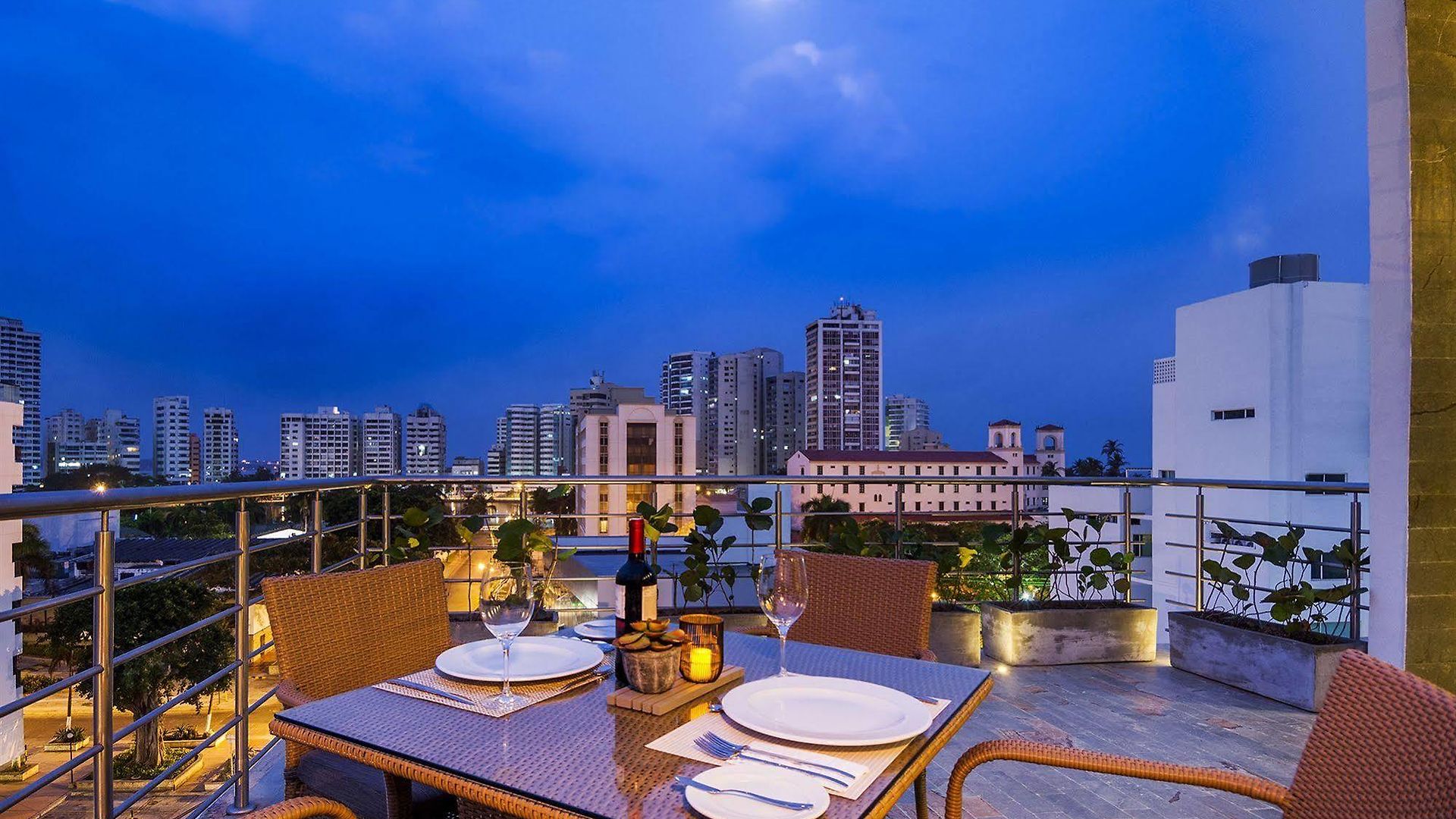 Hotel Oz Grand 4*