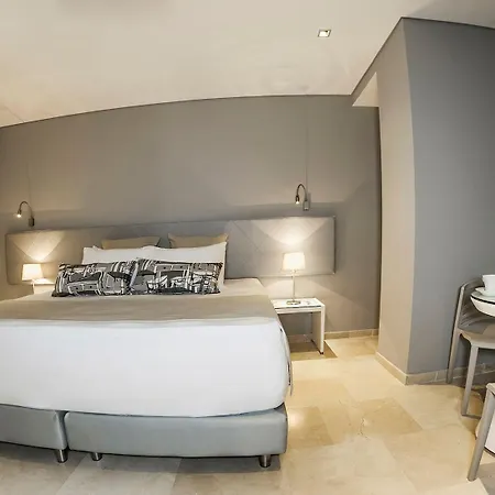 Oz Grand 4* Cartagena