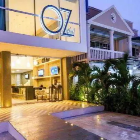 Oz Grand Hotel 4*