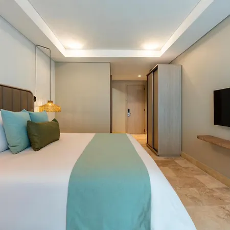 Oz Grand 4* Cartagena