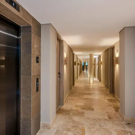 Hotel Oz Grand 4*