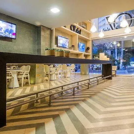 Oz Grand Hotel